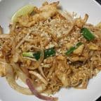 Best Chicken Pad Thai in Rutherford, NJ